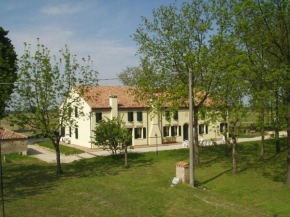 Гостиница Agriturismo Principe Pio  Креспино